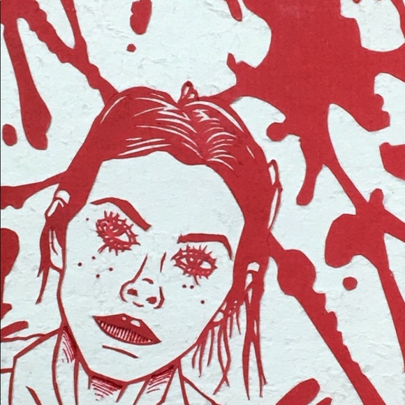 Meet your Posher, Cassandra - Picture 1 of 3